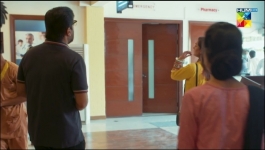 Bikhray Hain Hum - Episode 34 - 3rd Nov 2022